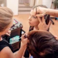 Por qué estudiar belleza puede cambiar tu futuro profesional